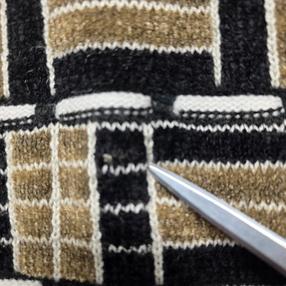 Vintage Geometric 1/4 Zip Sweater Men's M Thick Knit‎ Black Tan 90s Style